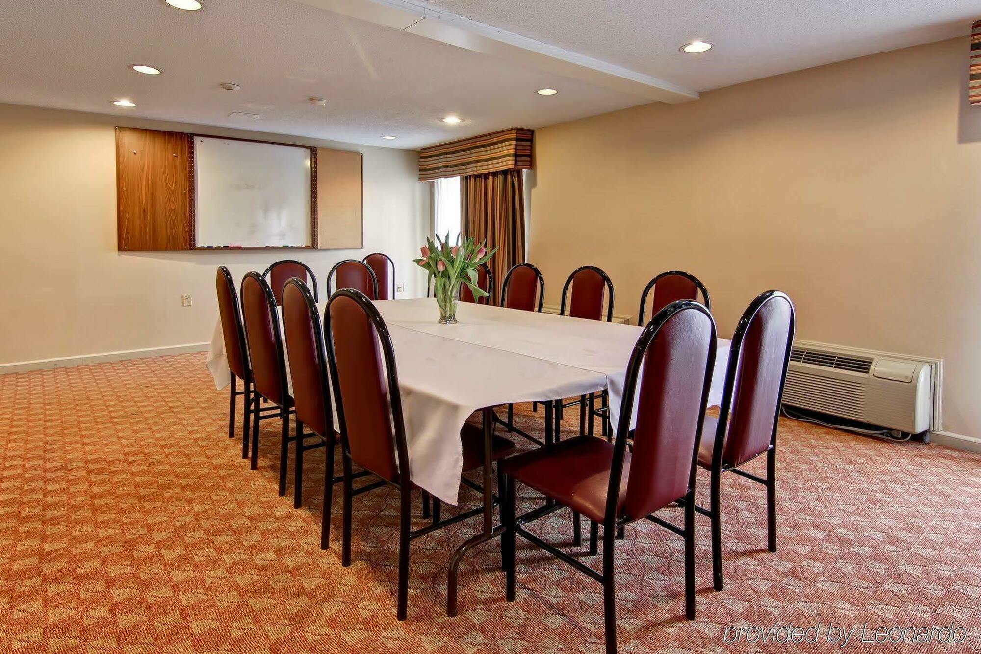 Comfort Inn&Suites Ingersoll Eksteriør billede